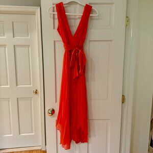 Alice + Olivia Sleeveless V-Neck Pleated Midi Dress